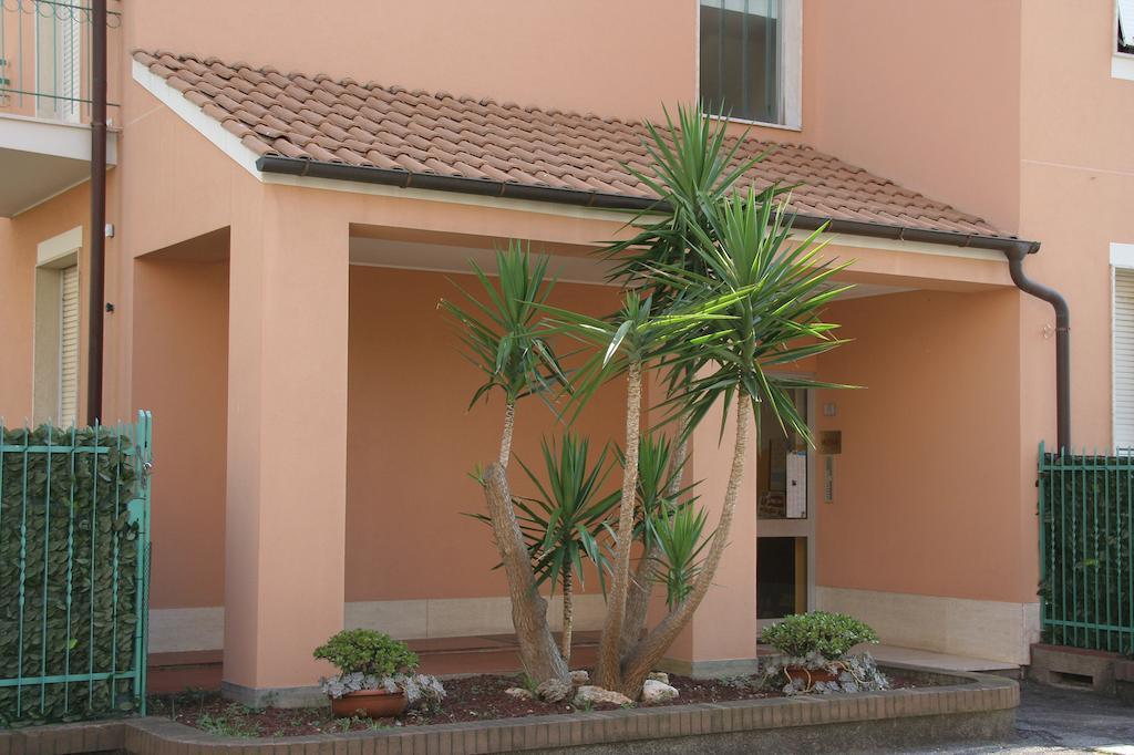 Residence Mizar Pietra Ligure Kültér fotó