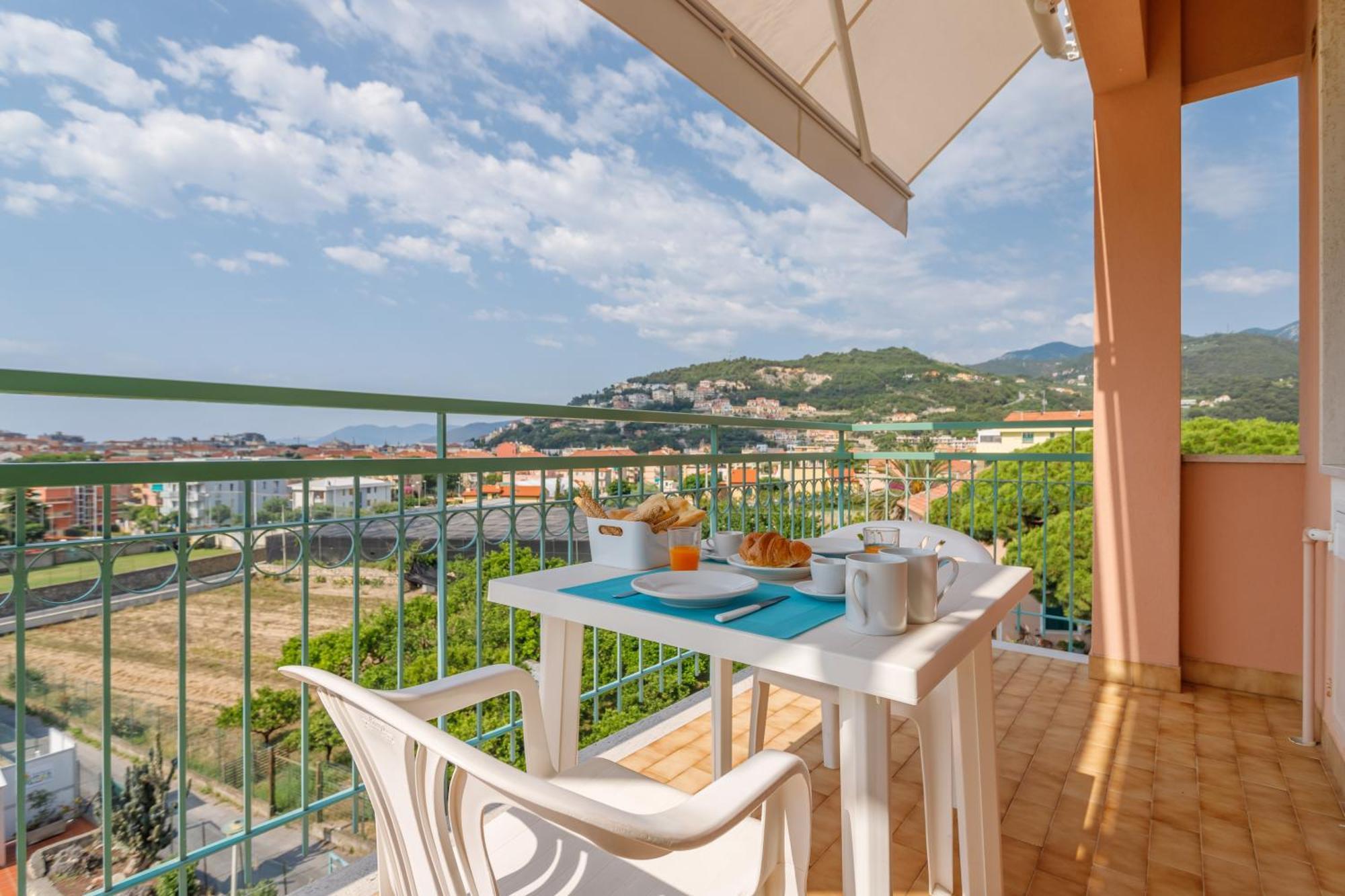 Residence Mizar Pietra Ligure Kültér fotó
